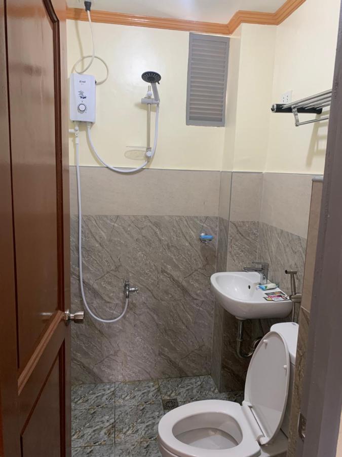 Zl Travelers Inn Batuan Luaran gambar