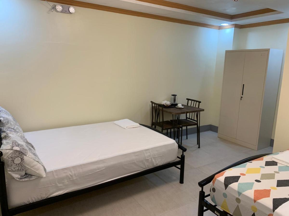 Zl Travelers Inn Batuan Luaran gambar