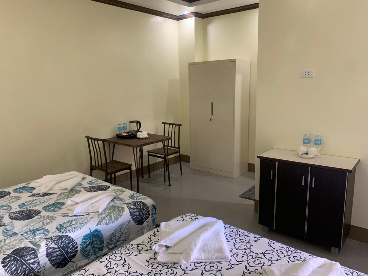 Zl Travelers Inn Batuan Luaran gambar