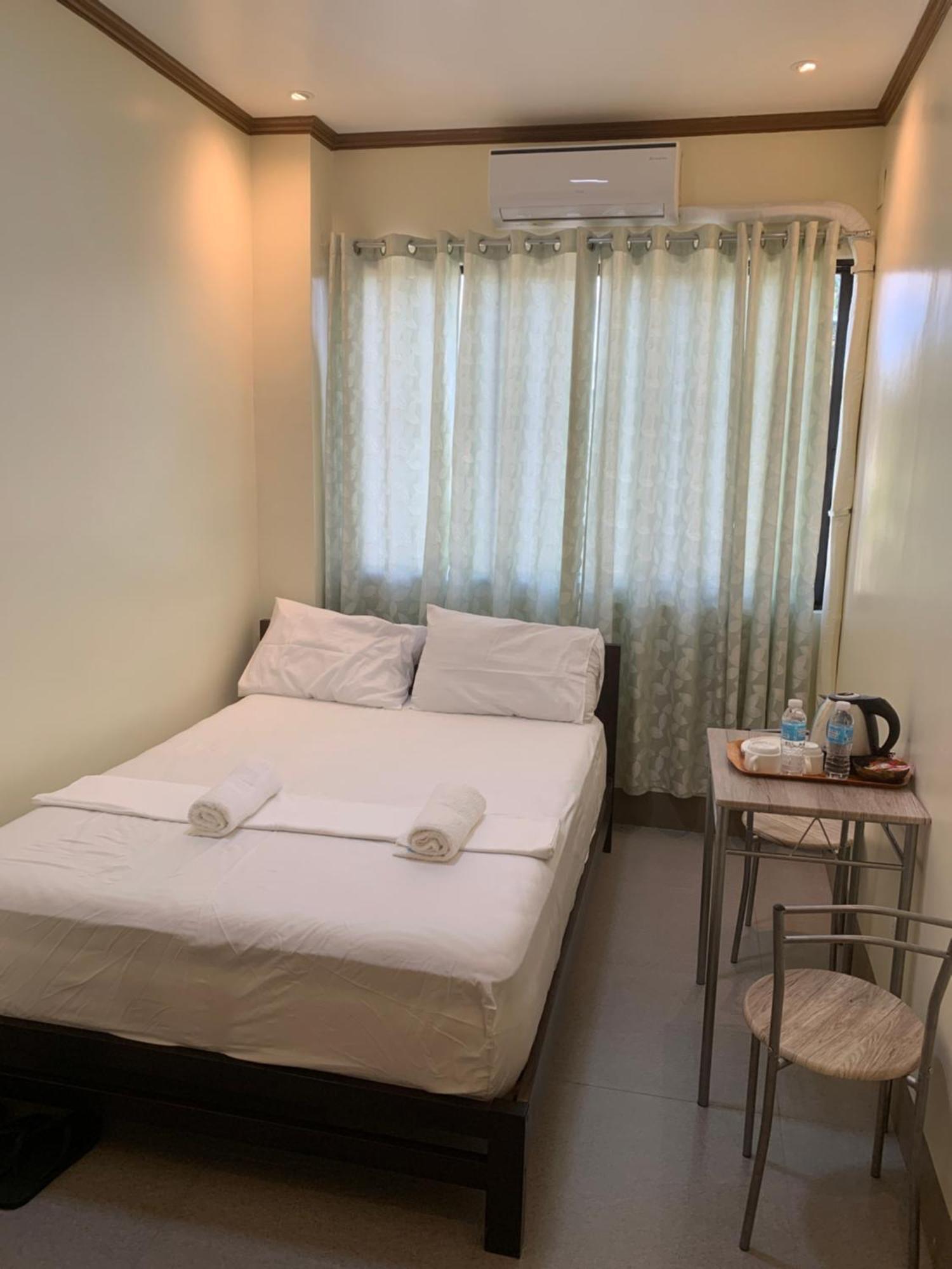 Zl Travelers Inn Batuan Luaran gambar