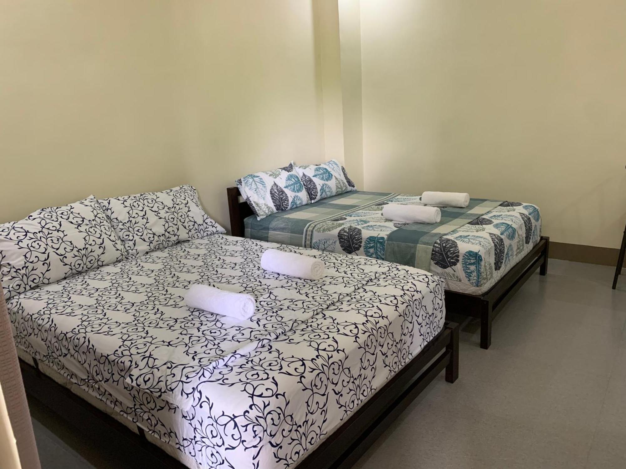 Zl Travelers Inn Batuan Luaran gambar