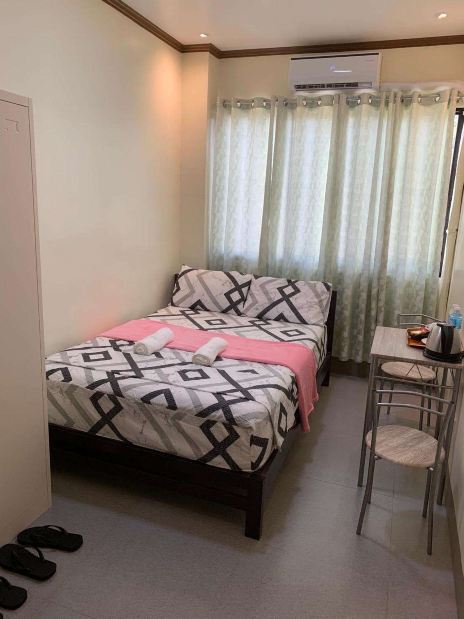 Zl Travelers Inn Batuan Luaran gambar