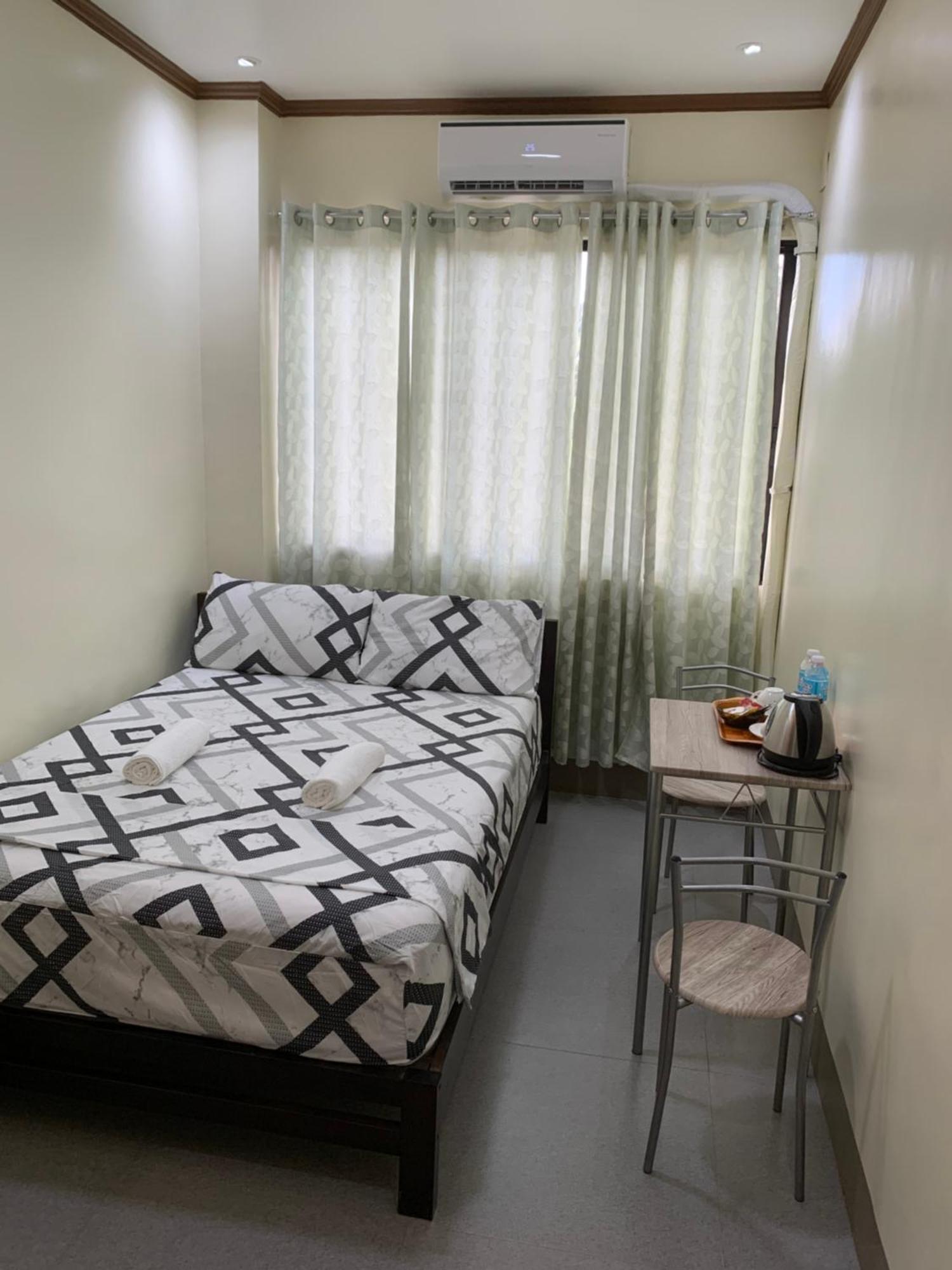 Zl Travelers Inn Batuan Luaran gambar
