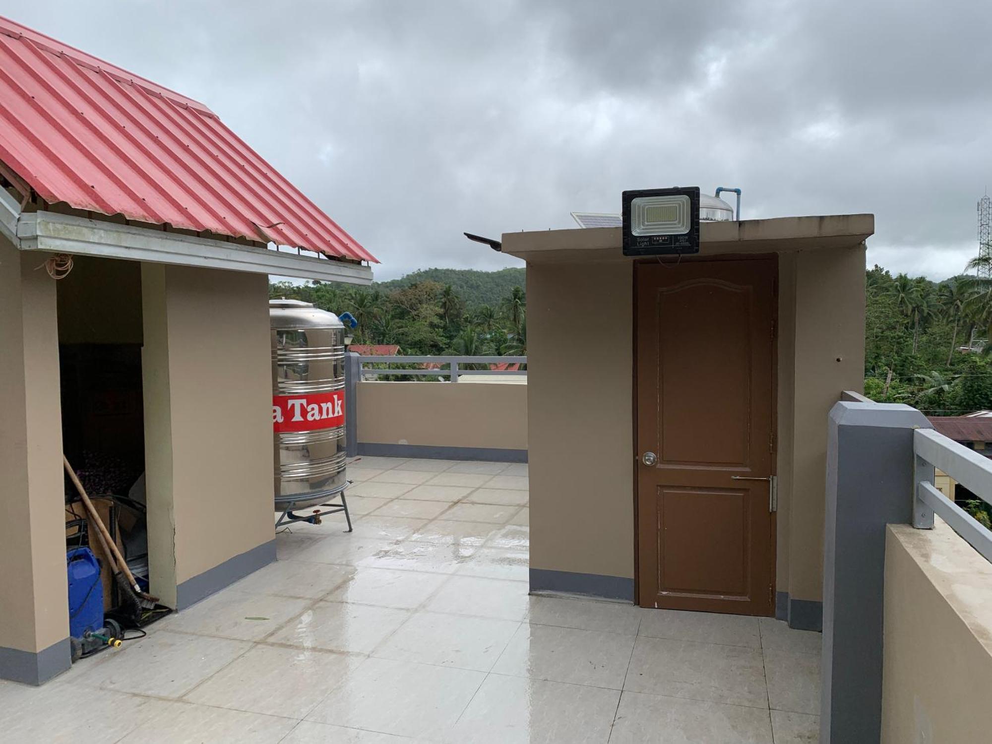 Zl Travelers Inn Batuan Luaran gambar