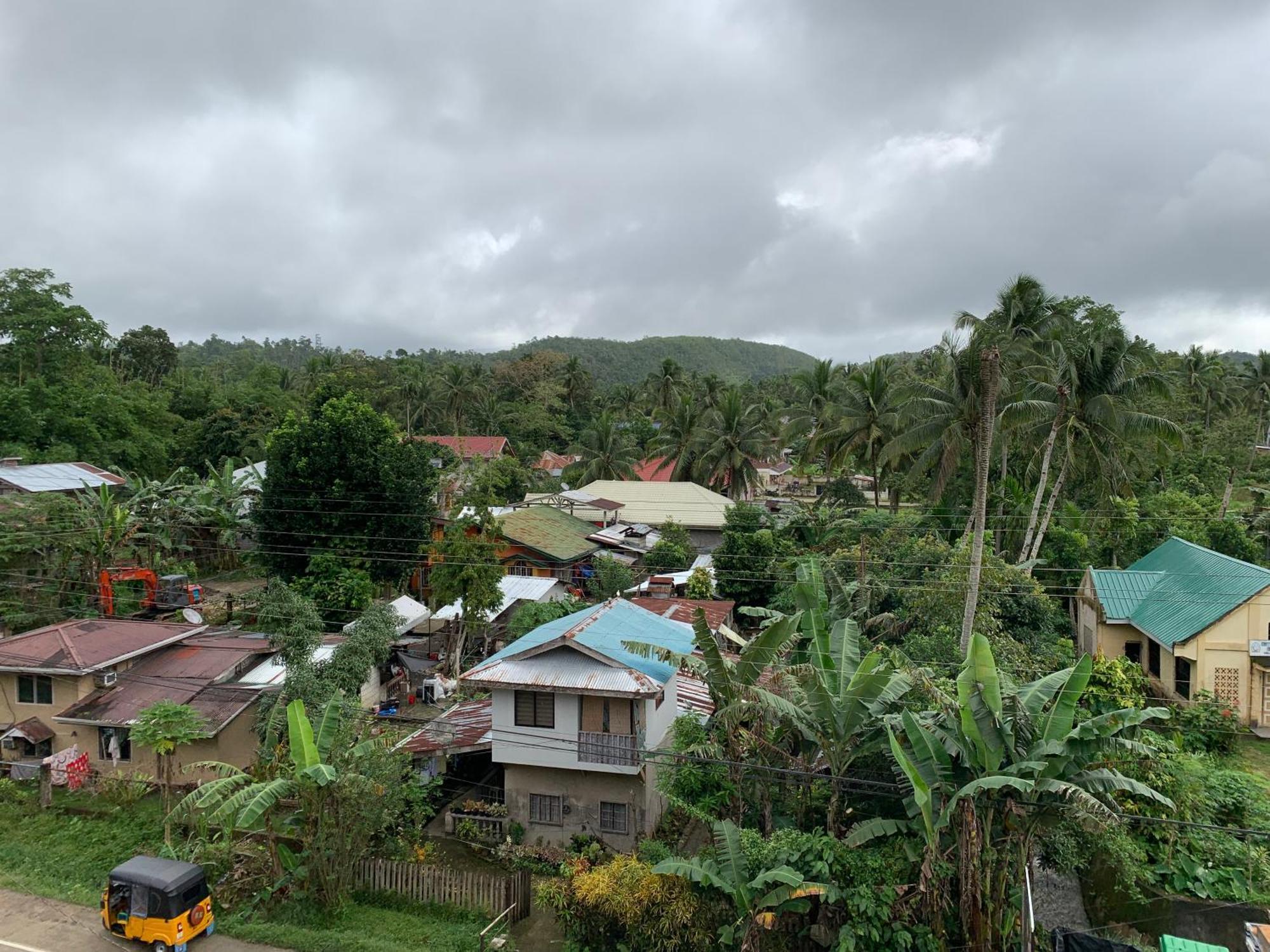 Zl Travelers Inn Batuan Luaran gambar