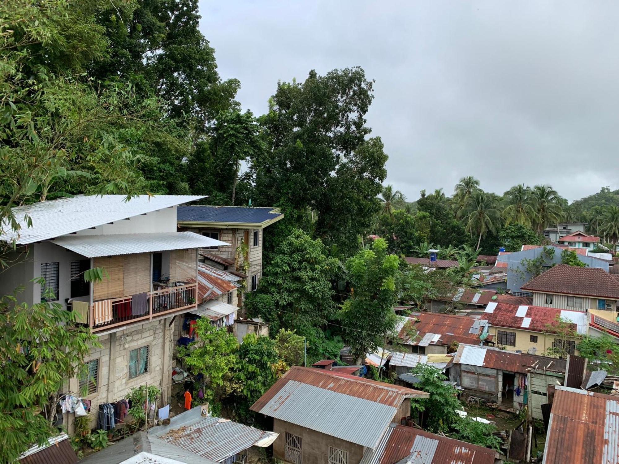 Zl Travelers Inn Batuan Luaran gambar
