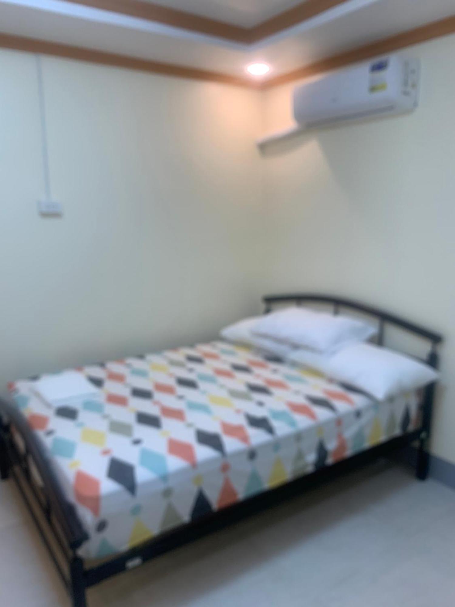 Zl Travelers Inn Batuan Luaran gambar